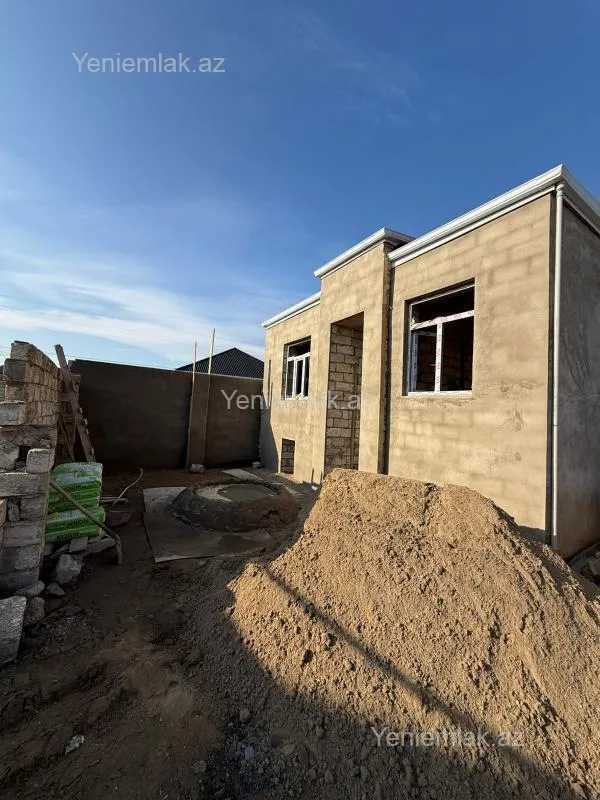 Satılır 3 otaqlı həyət evi 90 m²