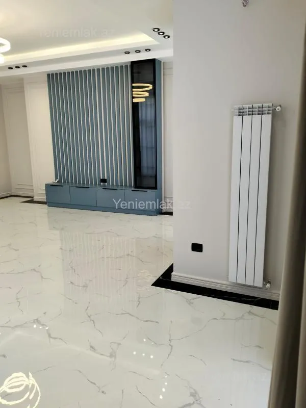 Satılır 3 otaqlı yeni tikili 132 m²