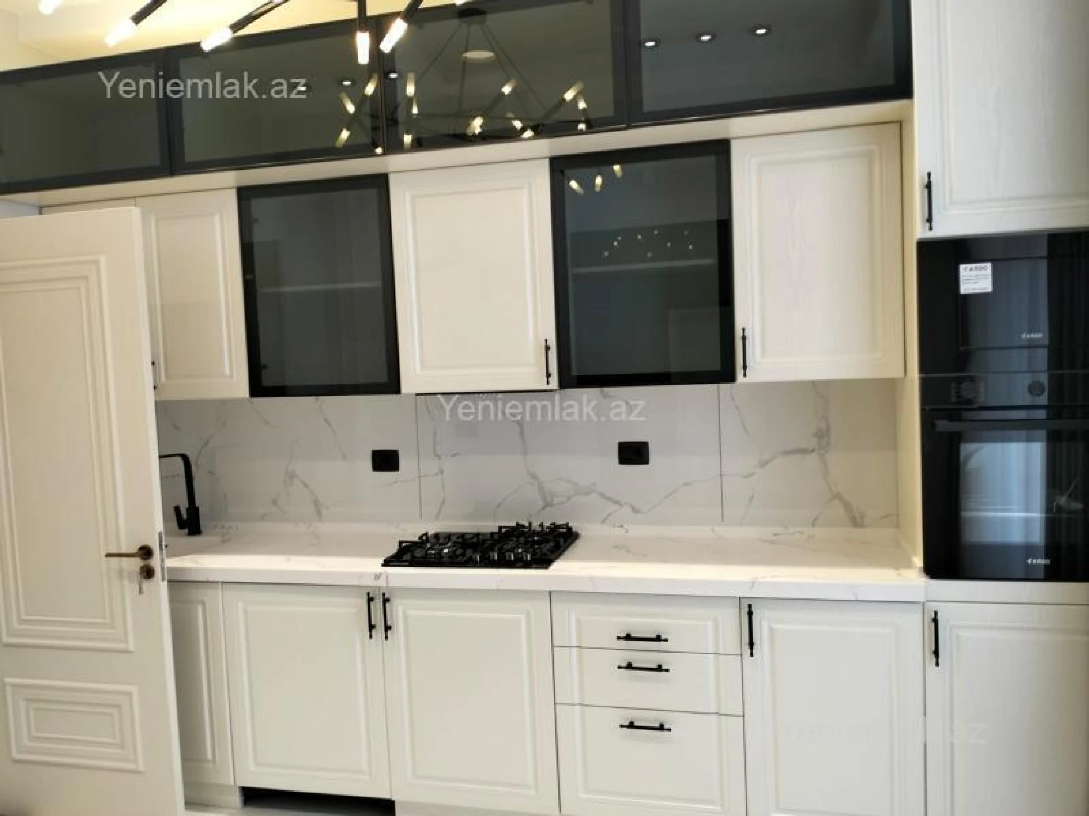 Satılır 3 otaqlı yeni tikili 132 m²