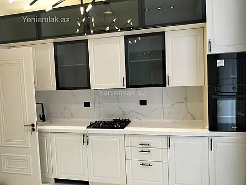 Satılır 3 otaqlı yeni tikili 132 m²