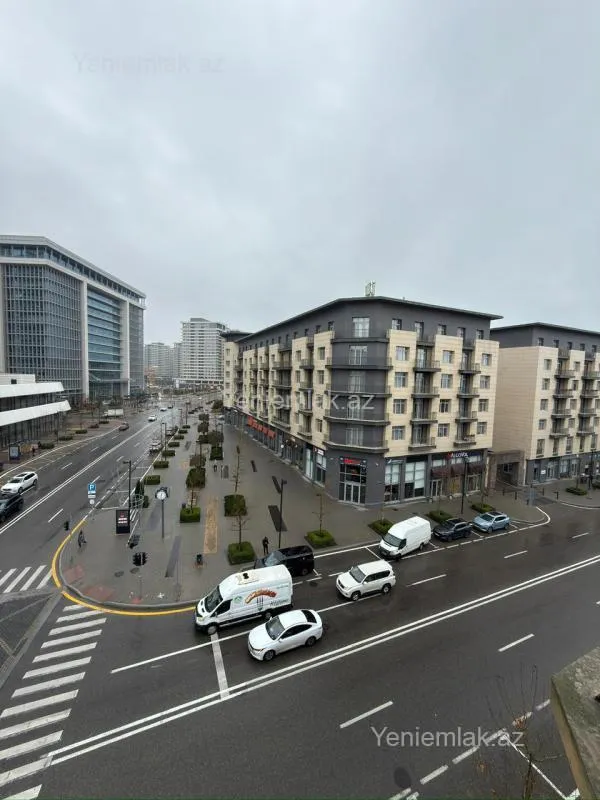 Satılır 3 otaqlı yeni tikili 123 m²