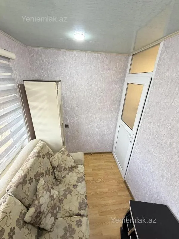 Satılır 3 otaqlı köhnə tikili 60 m²