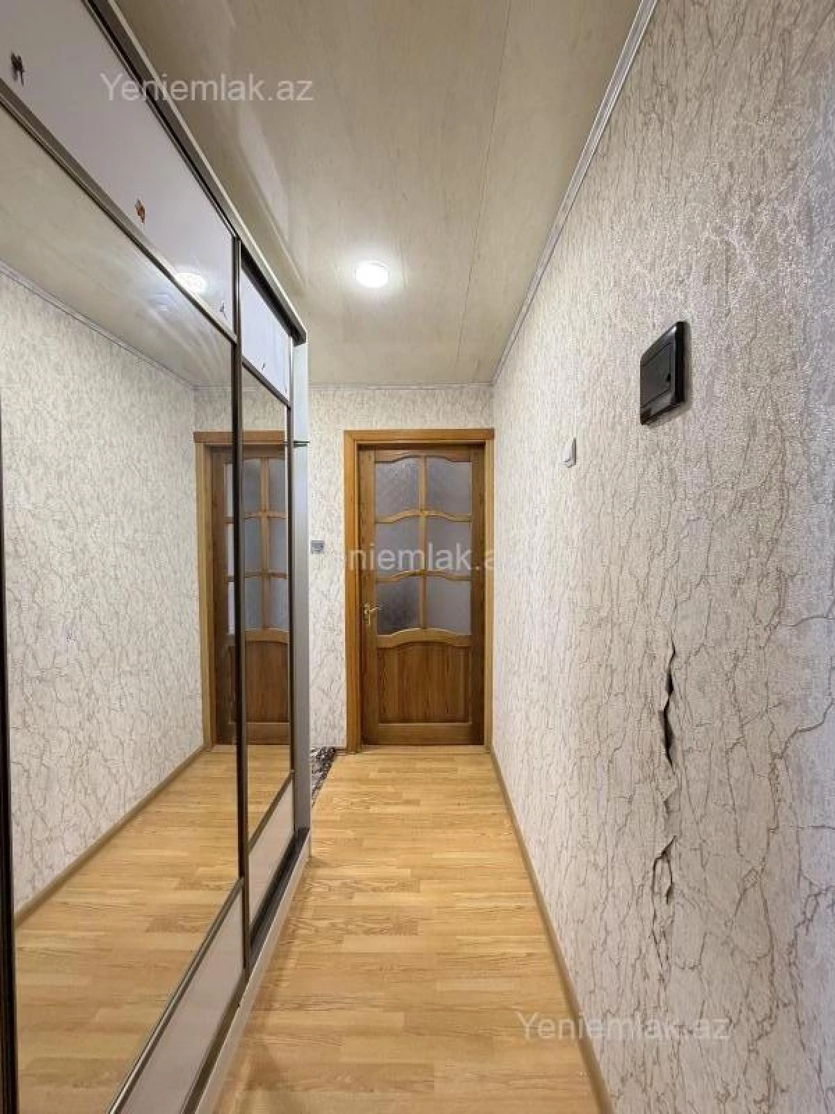 Satılır 3 otaqlı köhnə tikili 60 m²