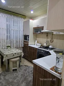Satılır 5 otaqlı köhnə tikili 110 m²