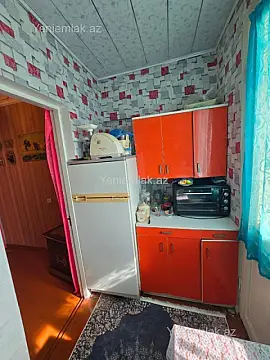 Satılır 2 otaqlı köhnə tikili 60 m²
