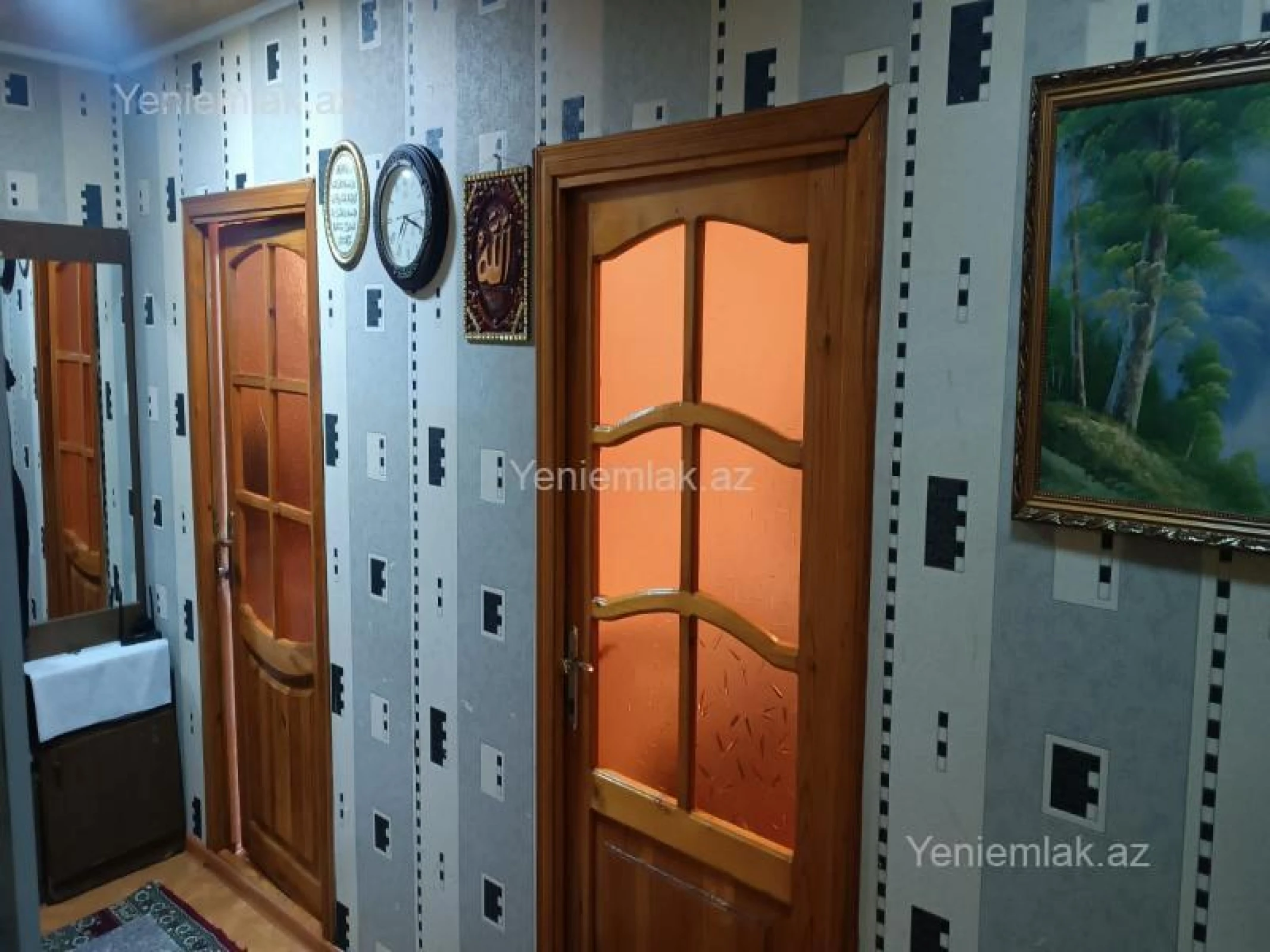 Satılır 4 otaqlı köhnə tikili 110 m²