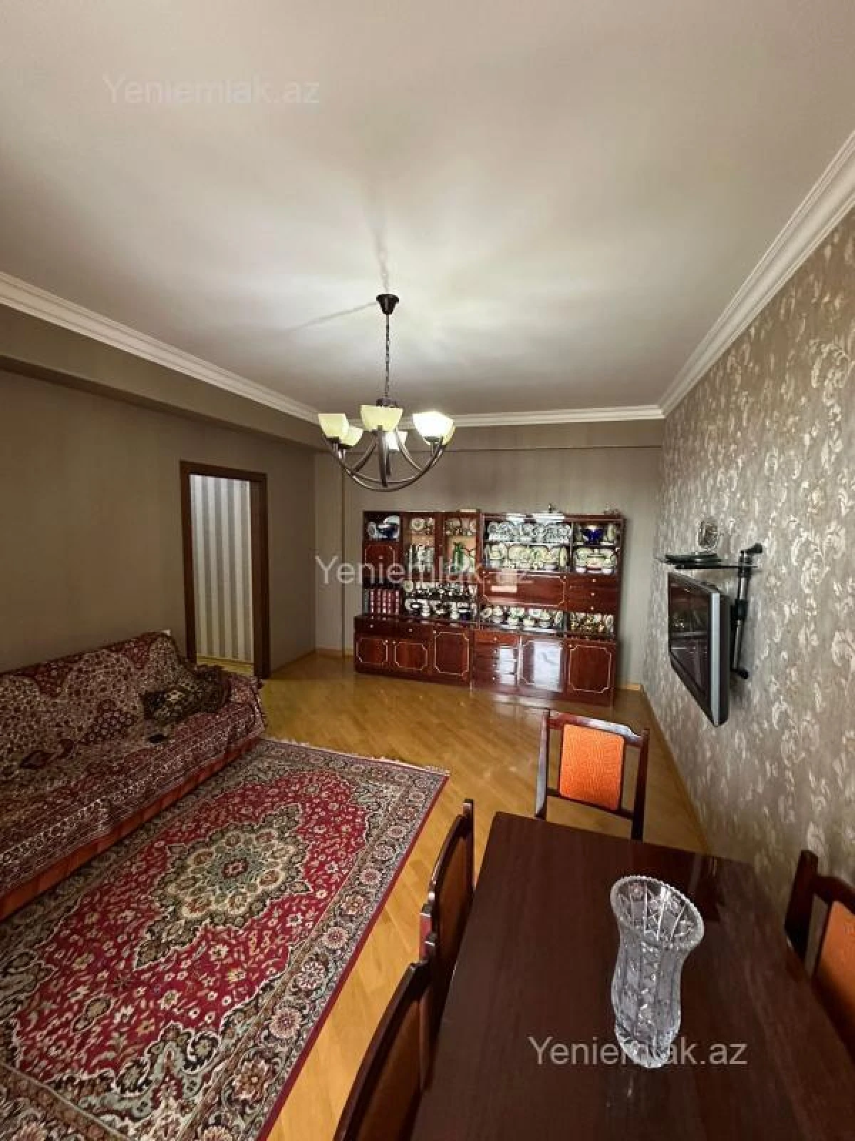 Satılır 2 otaqlı yeni tikili 80 m²