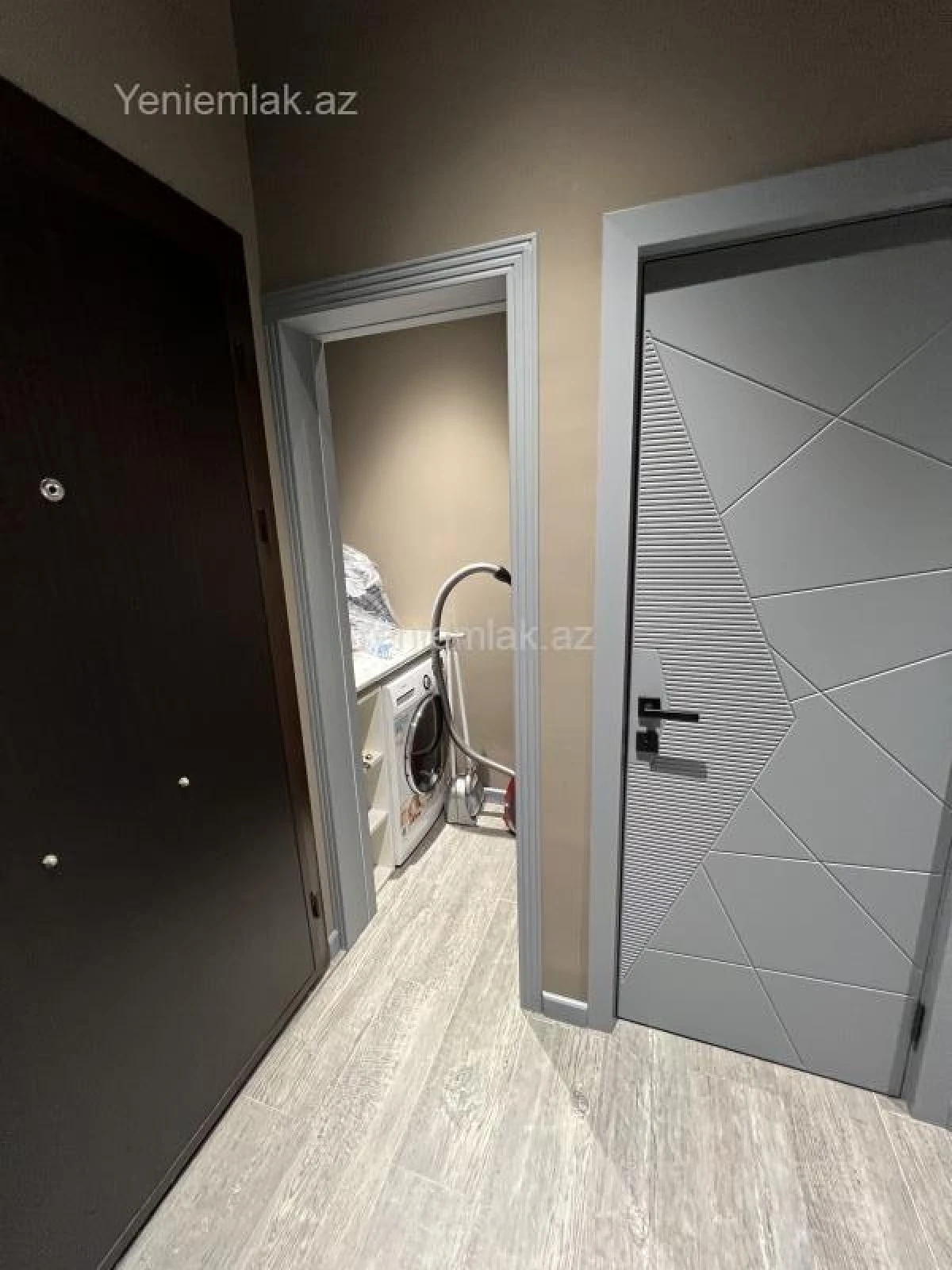 Satılır 2 otaqlı yeni tikili 65 m²