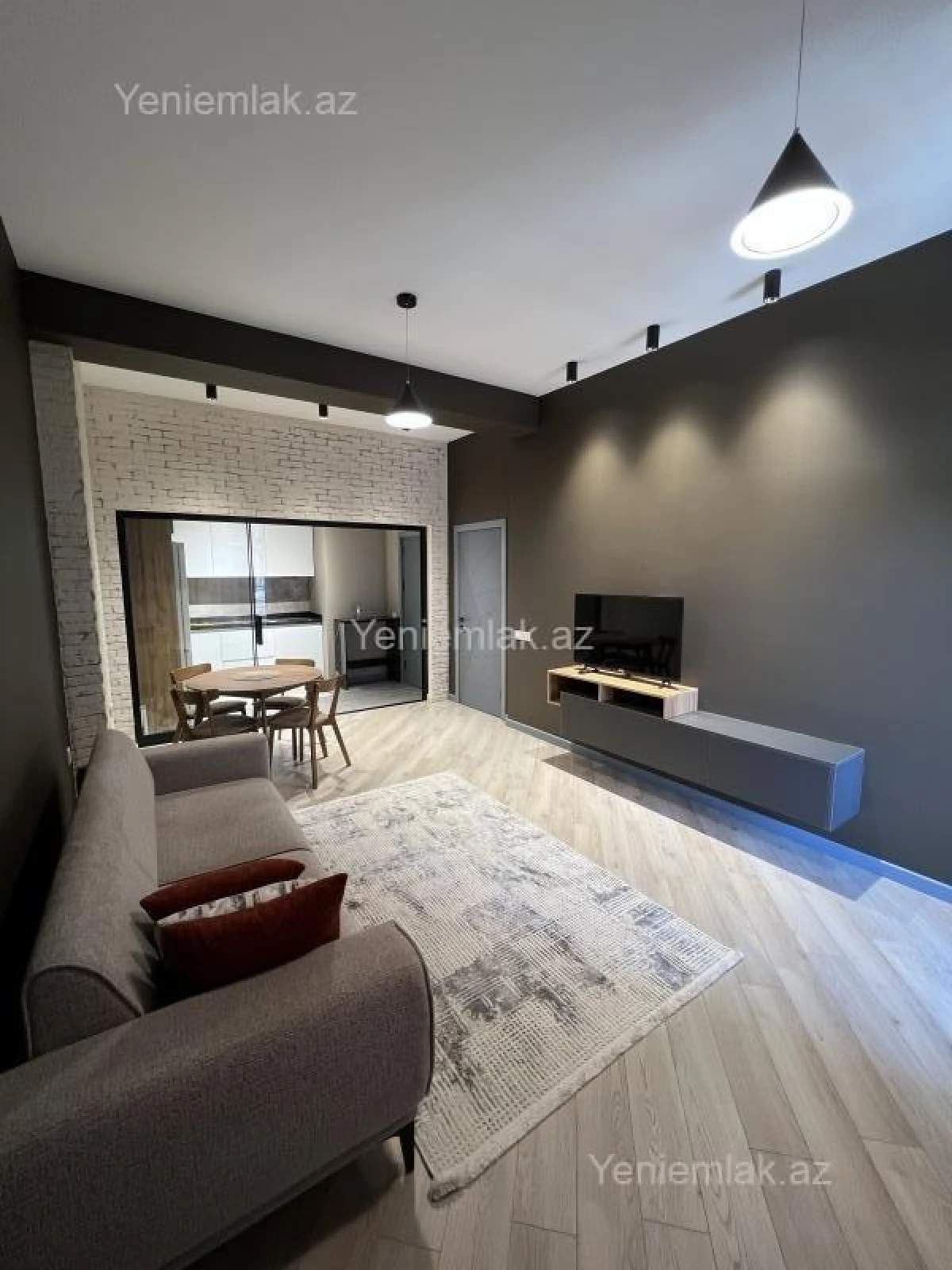 Satılır 2 otaqlı yeni tikili 65 m²