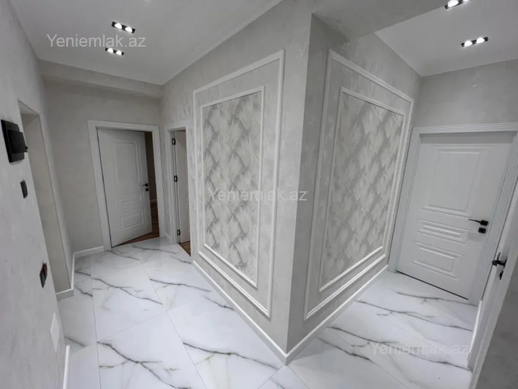 Satılır 3 otaqlı yeni tikili 87 m²