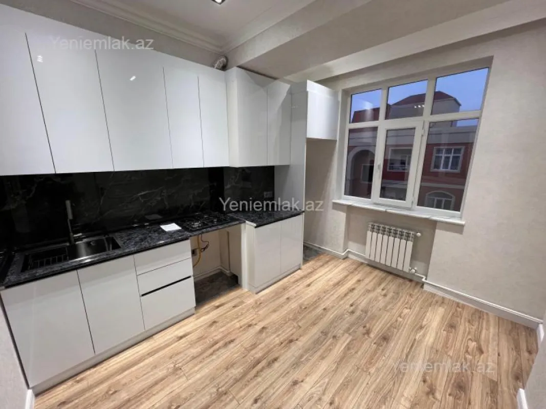 Satılır 3 otaqlı yeni tikili 87 m²