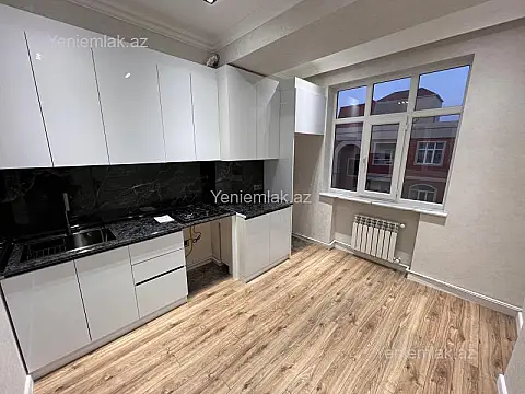 Satılır 3 otaqlı yeni tikili 87 m²