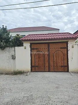 Satılır 7 otaqlı həyət evi 204 m²