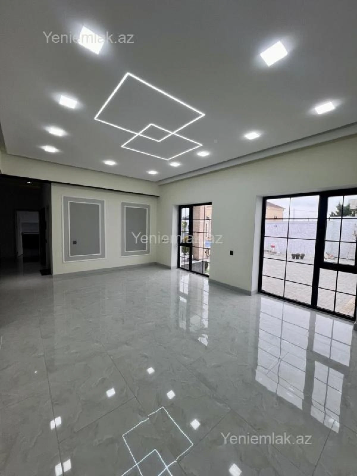 Satılır 5 otaqlı həyət evi 185 m²