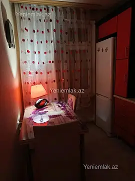 Satılır 2 otaqlı köhnə tikili 60 m²