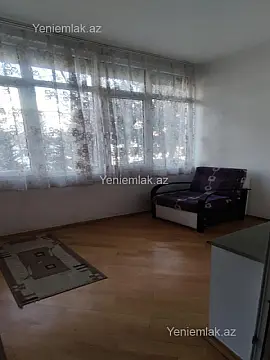 Satılır 2 otaqlı köhnə tikili 60 m²