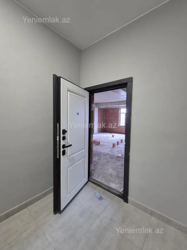 Satılır 3 otaqlı yeni tikili 86.7 m²
