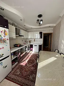 Satılır 2 otaqlı köhnə tikili 60 m²