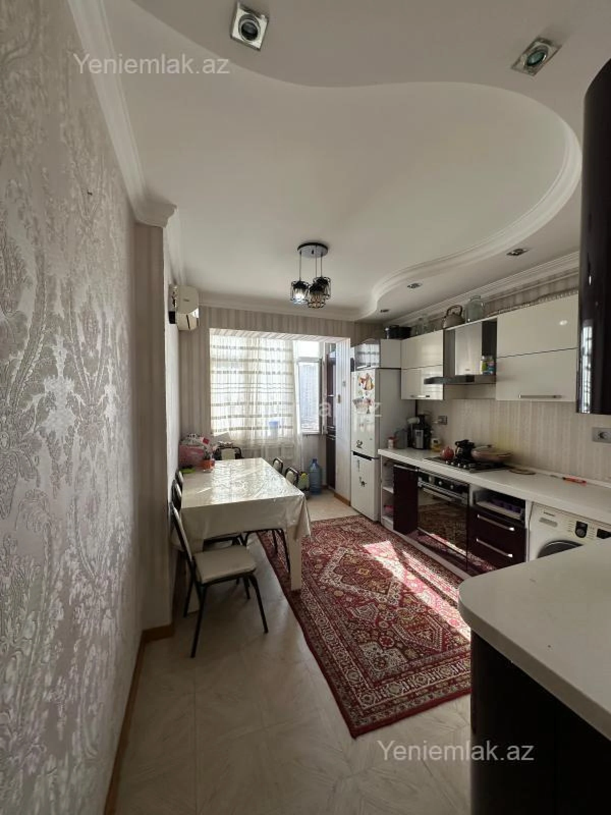 Satılır 2 otaqlı köhnə tikili 60 m²