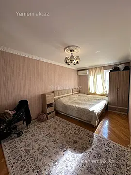Satılır 2 otaqlı köhnə tikili 60 m²