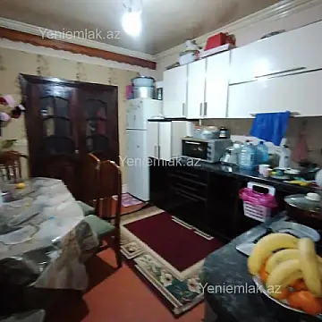 Satılır 2 otaqlı köhnə tikili 60 m²