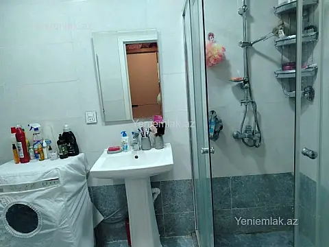 Satılır 1 otaqlı yeni tikili 68 m²