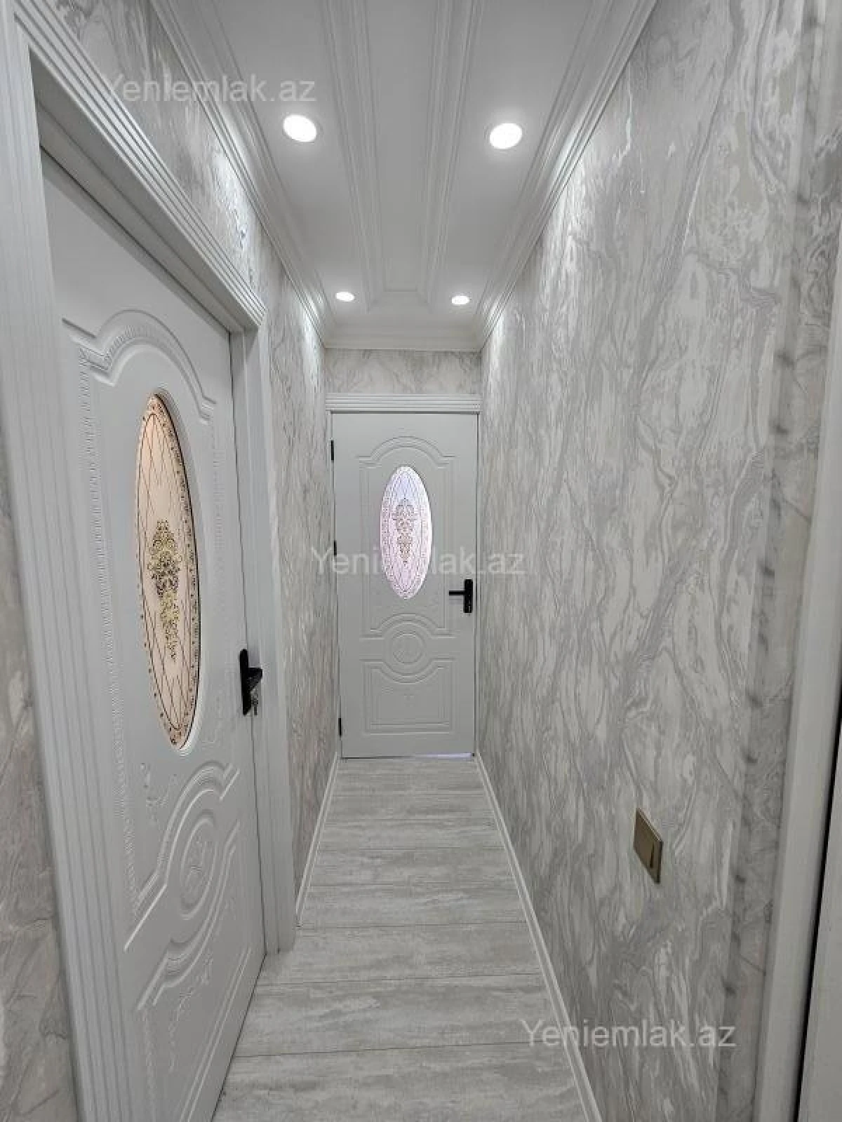 Satılır 2 otaqlı köhnə tikili 47 m²