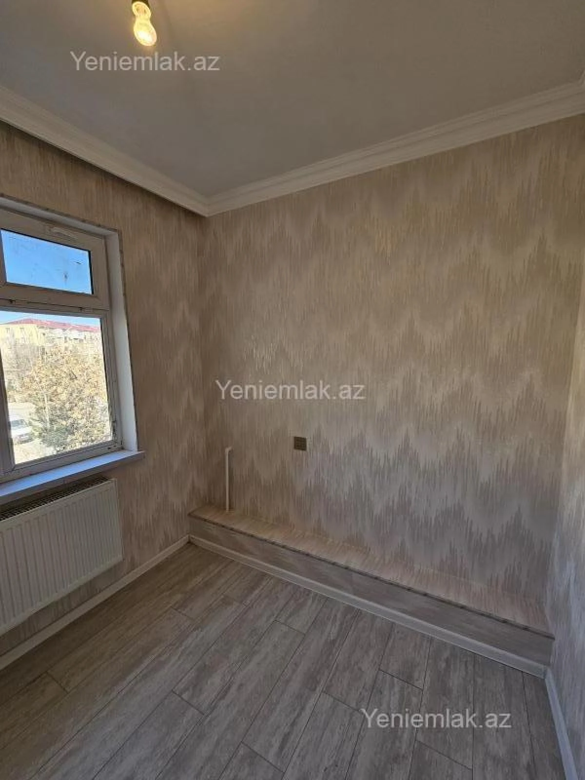 Satılır 2 otaqlı köhnə tikili 47 m²