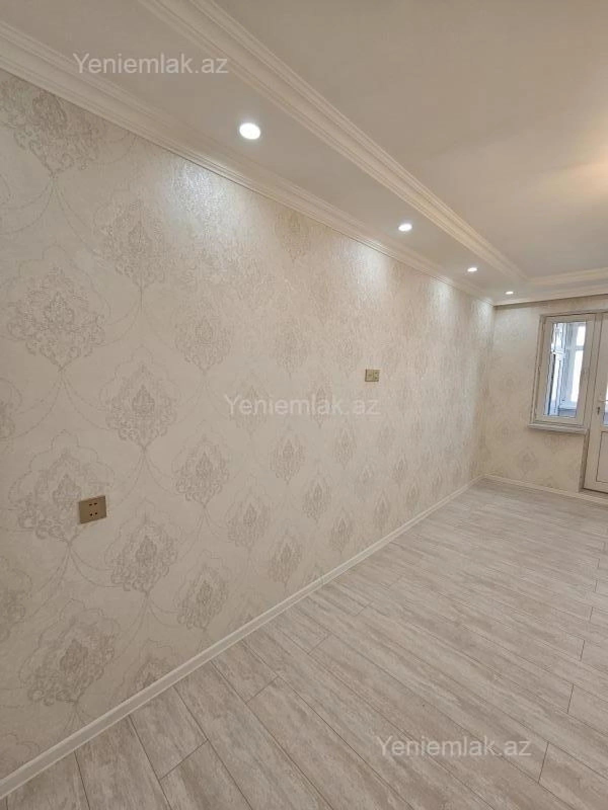 Satılır 2 otaqlı köhnə tikili 47 m²
