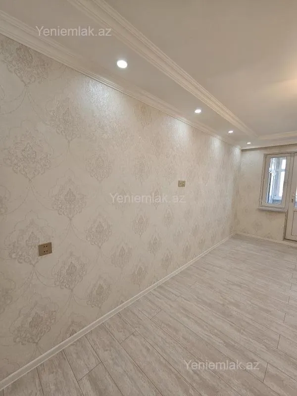 Satılır 2 otaqlı köhnə tikili 47 m²
