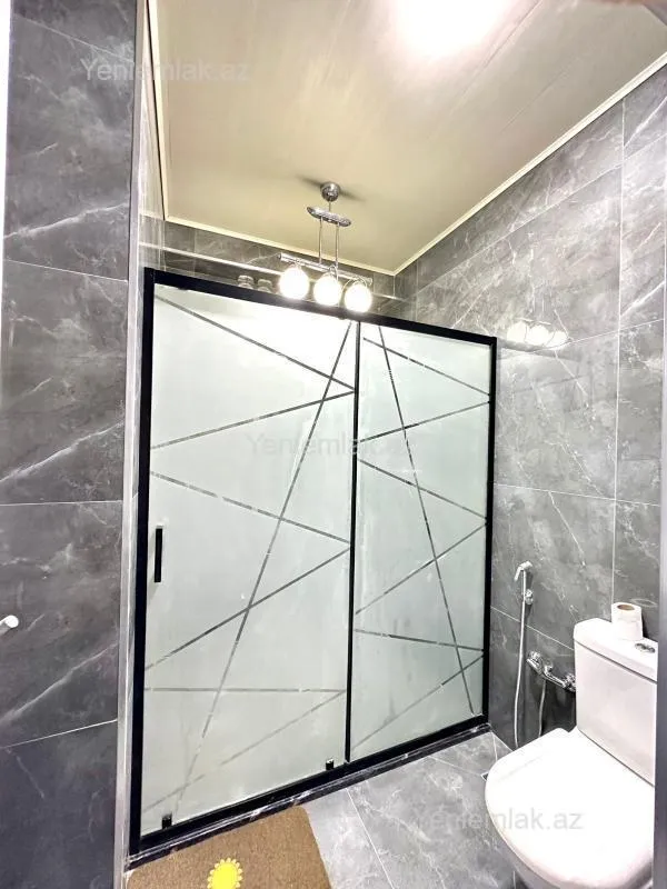 Satılır 3 otaqlı yeni tikili 80 m²