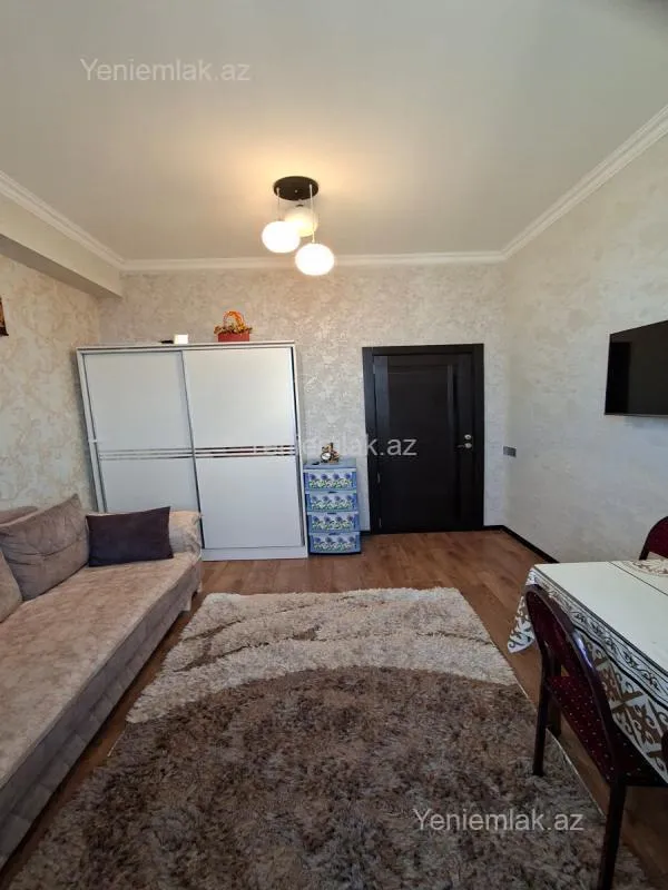 Satılır 2 otaqlı yeni tikili 42 m²