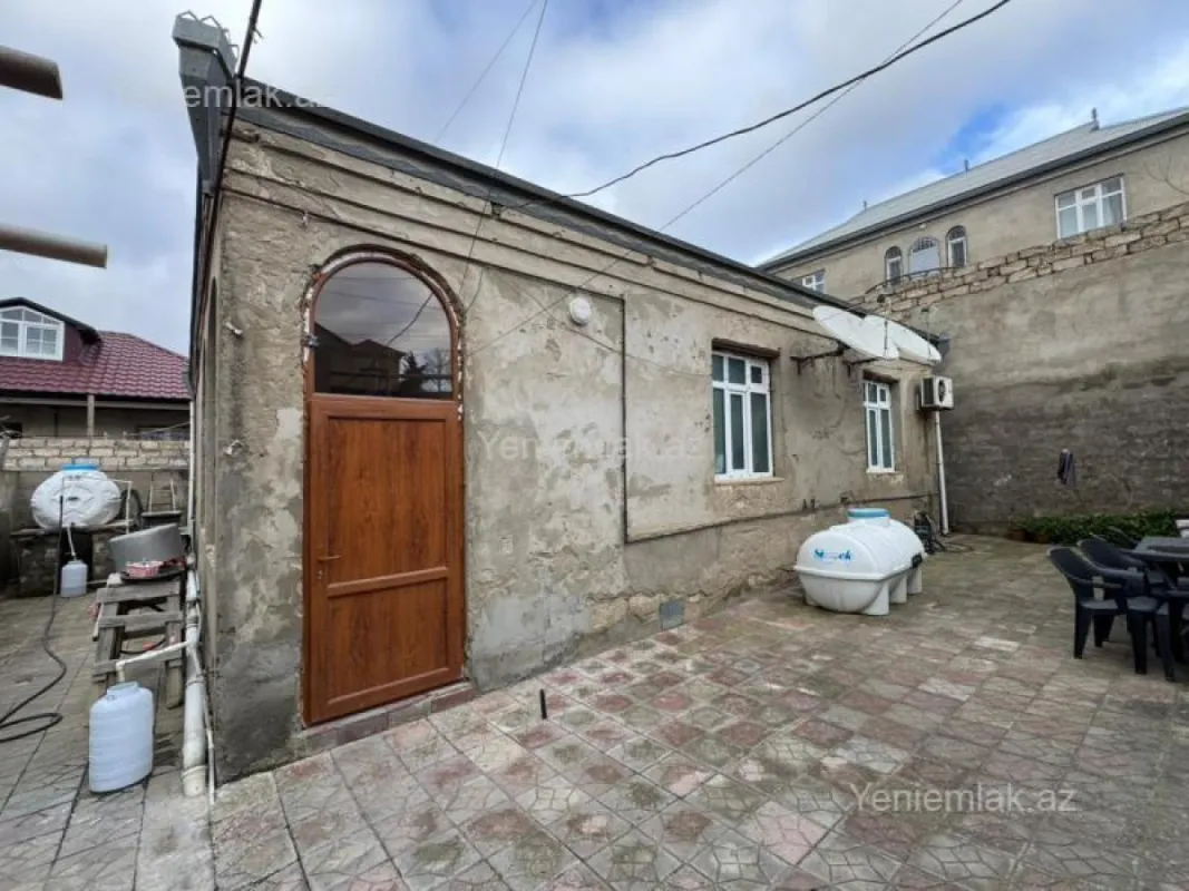 Satılır 3 otaqlı həyət evi 82 m²