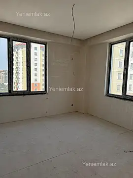 Satılır 3 otaqlı yeni tikili 81 m²