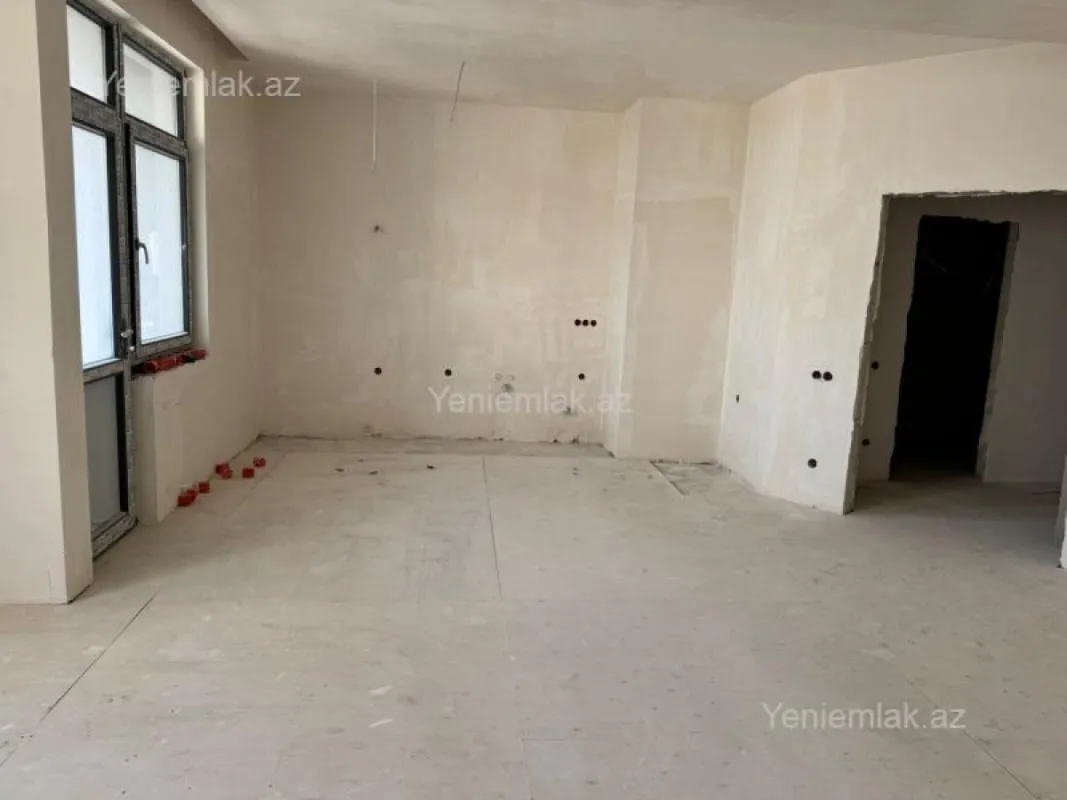 Satılır 3 otaqlı yeni tikili 81 m²