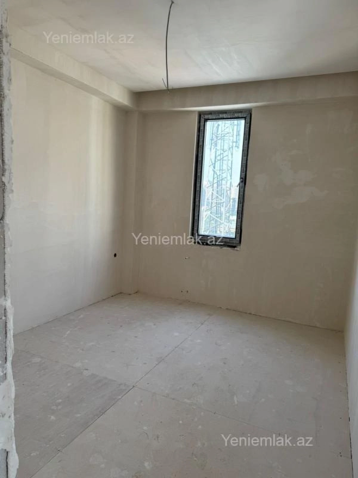 Satılır 3 otaqlı yeni tikili 81 m²