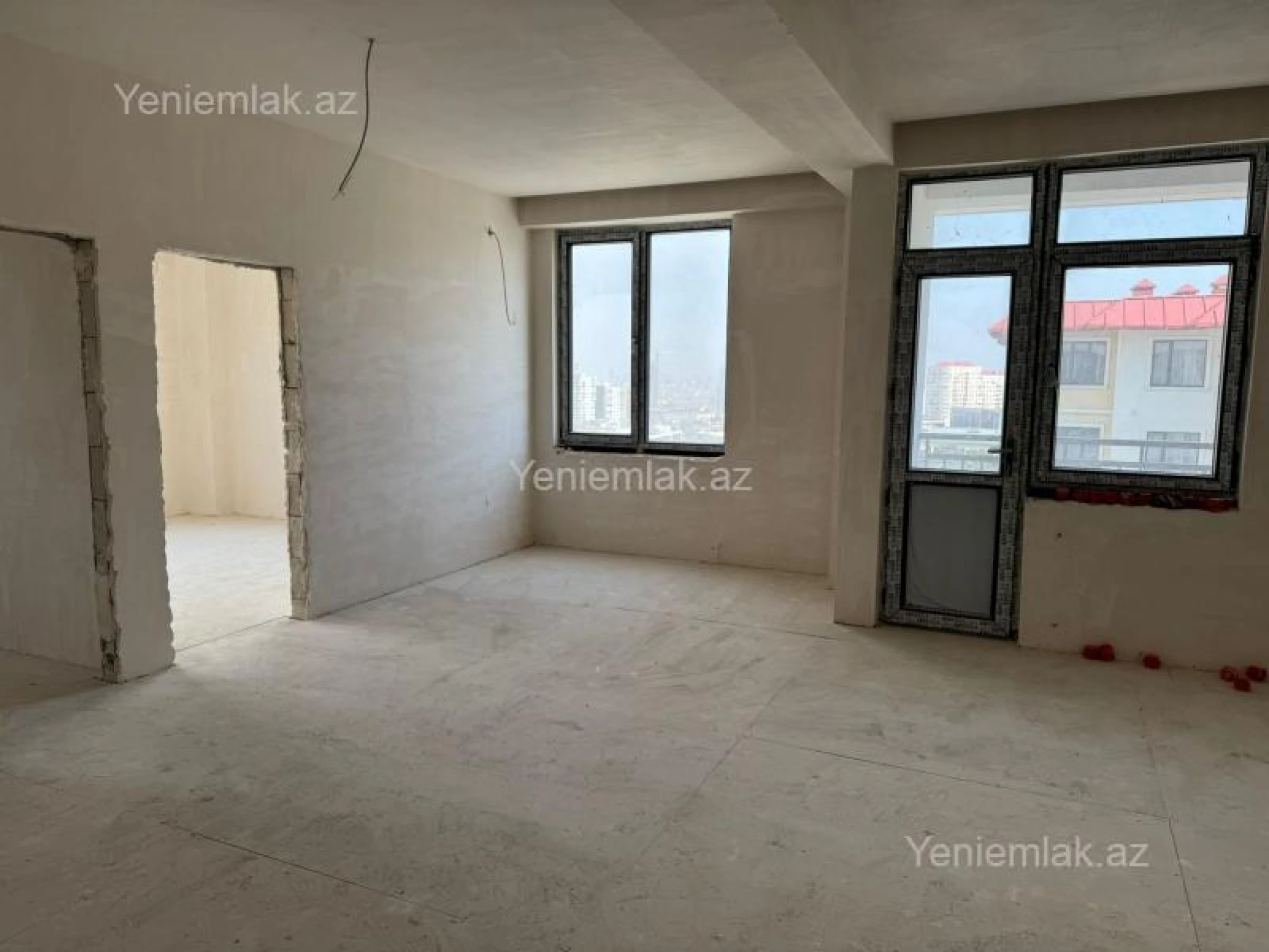Satılır 3 otaqlı yeni tikili 81 m²