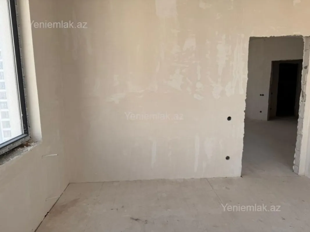 Satılır 3 otaqlı yeni tikili 81 m²