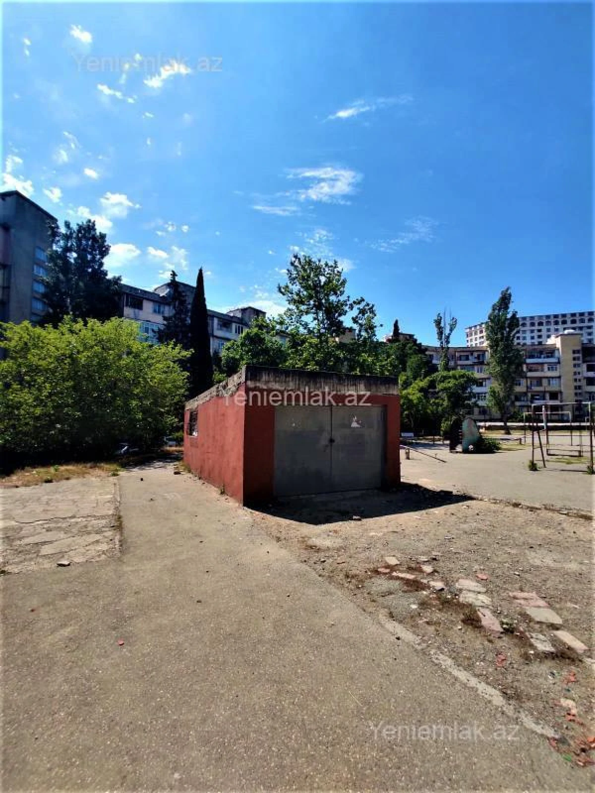 Satılır qaraj 25 m²