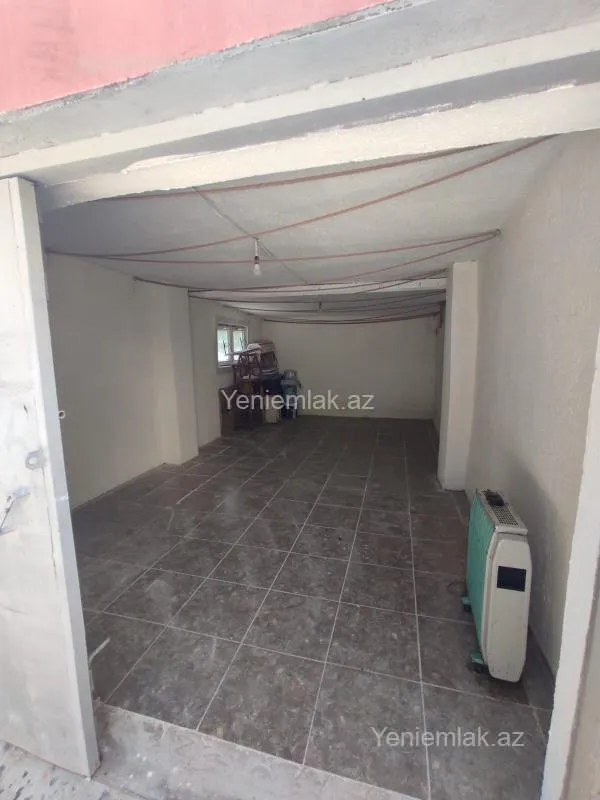 Satılır qaraj 25 m²