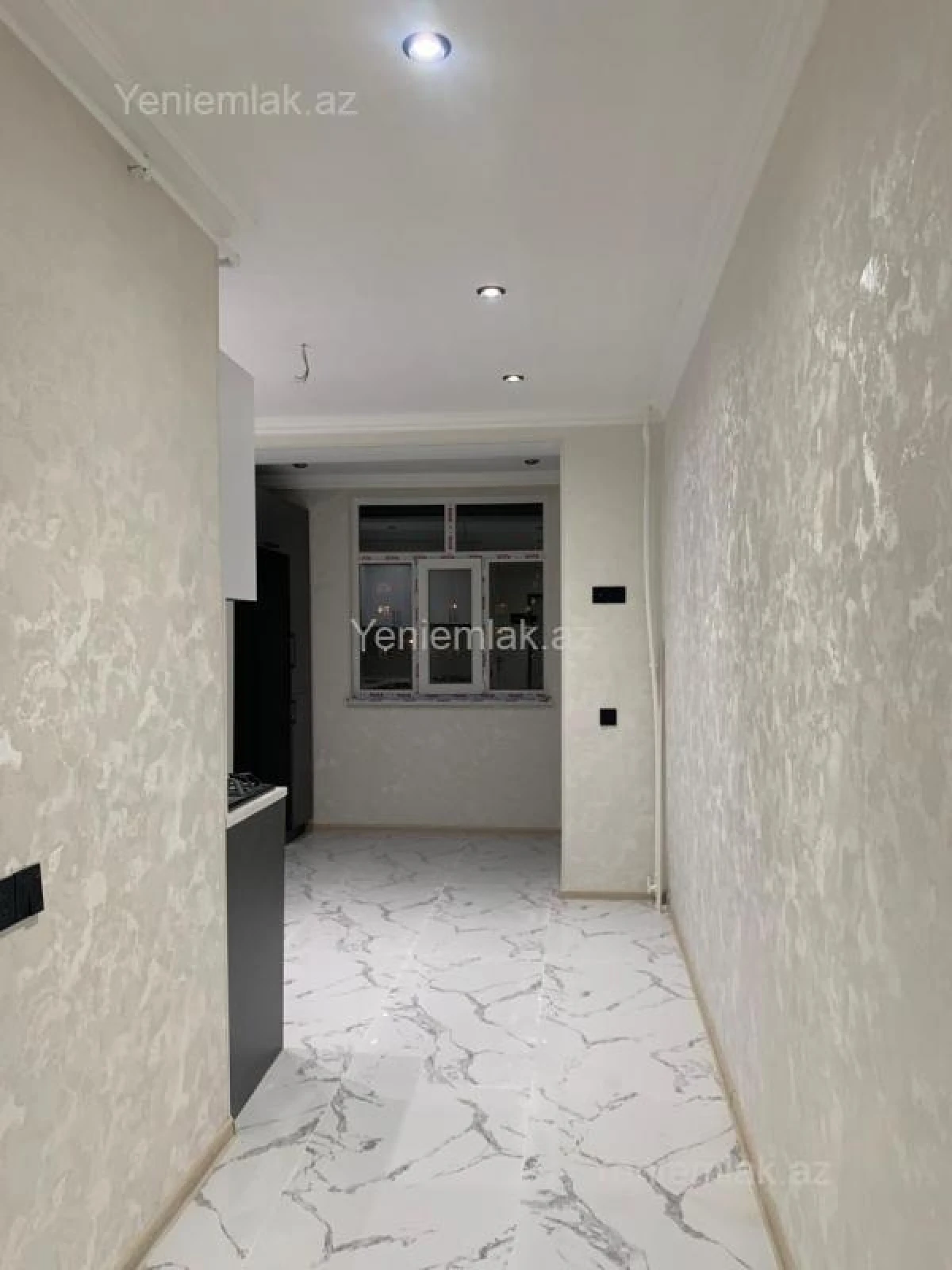 Satılır 2 otaqlı köhnə tikili 56 m²