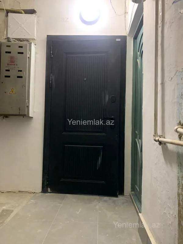 Satılır 2 otaqlı köhnə tikili 56 m²