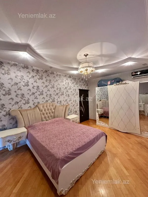 Satılır 3 otaqlı yeni tikili 140 m²