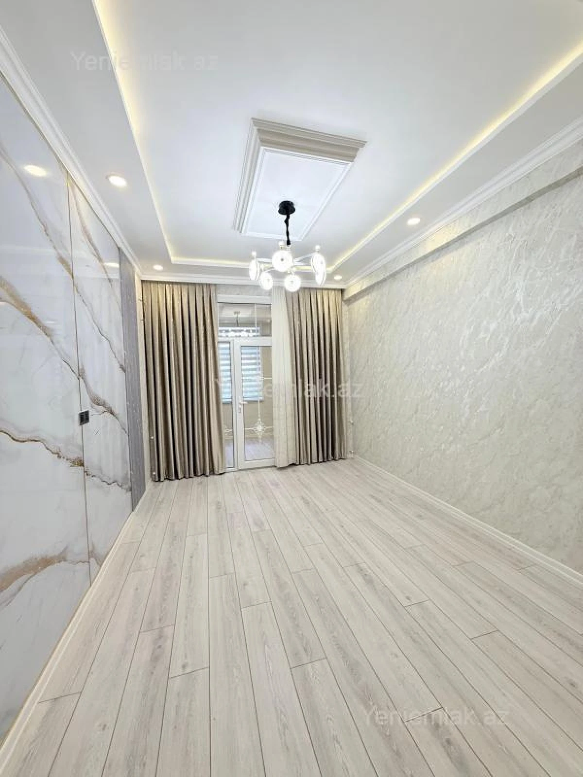 Satılır 2 otaqlı yeni tikili 65 m²