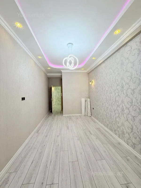 Satılır 2 otaqlı yeni tikili 65 m²