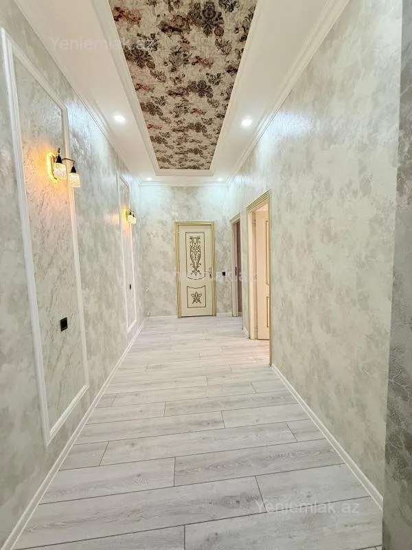 Satılır 2 otaqlı yeni tikili 65 m²