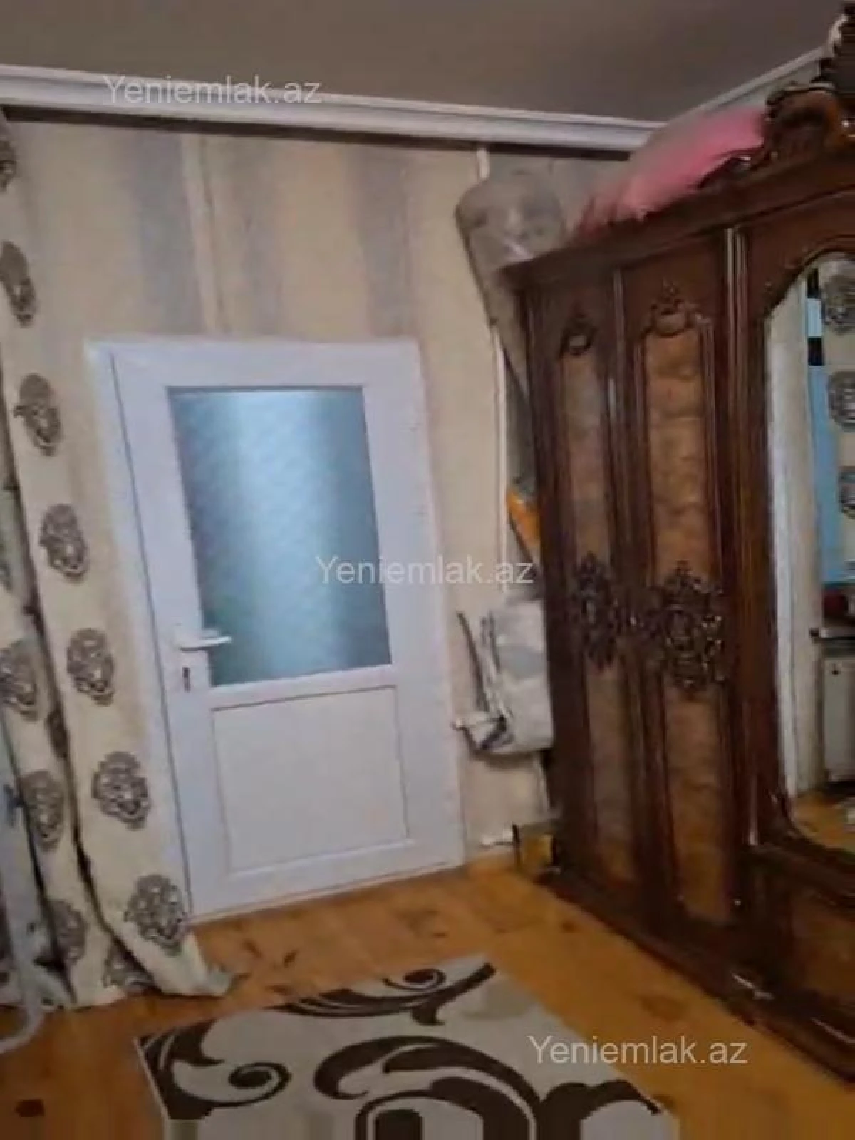 Satılır 2 otaqlı köhnə tikili 37 m²