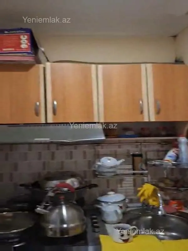 Satılır 2 otaqlı köhnə tikili 37 m²