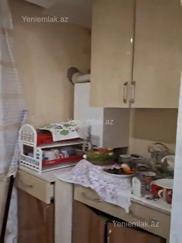 Satılır 2 otaqlı köhnə tikili 37 m²
