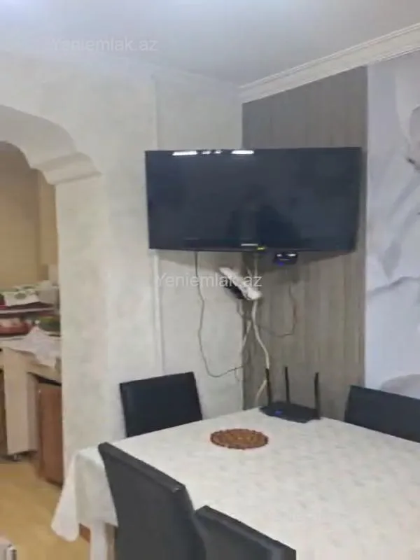 Satılır 2 otaqlı köhnə tikili 37 m²